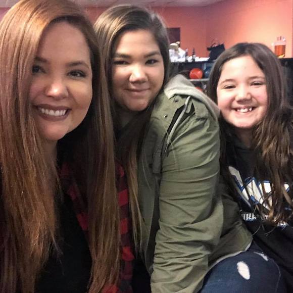 Meet your Posher, Alexis - Picture 1 of 1